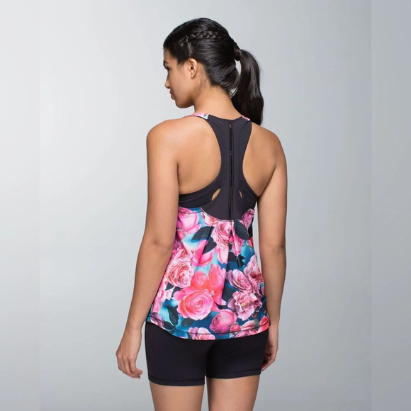 Women’s Lululemon Floral Lightened Up Singlet Tank Secret Garden / Black EUC - Picture 6 of 8